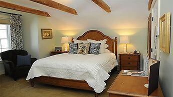 The Lyme Inn