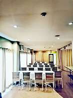 Casa Leticia Business Inn