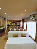 Casa Leticia Business Inn