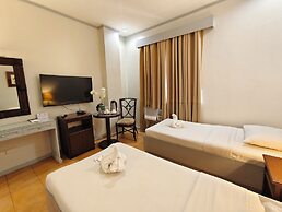 Casa Leticia Business Inn