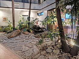 Casa Leticia Business Inn