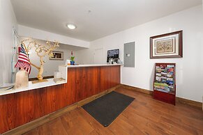 America Inn & Suites