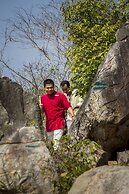 Victoria Nui Sam Lodge