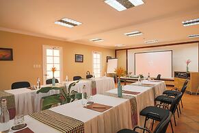 Victoria Nui Sam Lodge