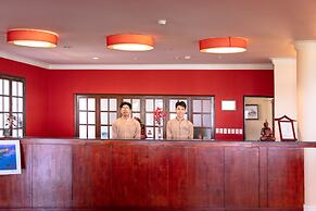 Victoria Nui Sam Lodge