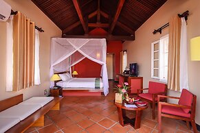 Victoria Nui Sam Lodge