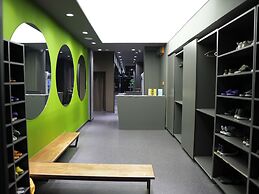 Chinggis Khaan Hotel