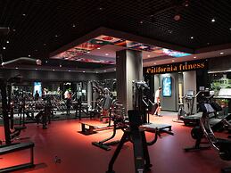 Chinggis Khaan Hotel