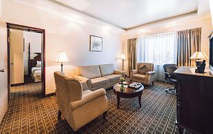 Chinggis Khaan Hotel