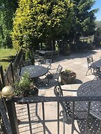 The Dog and Partridge Country Inn