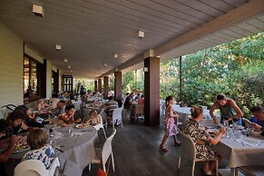 Paradù EcoVillage &  Resort