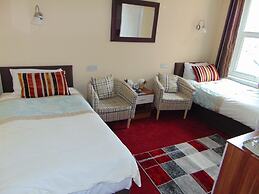 White House View Guest House