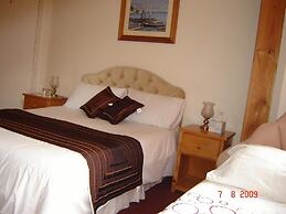 White House View Guest House