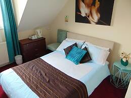 White House View Guest House