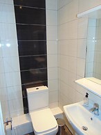 White House View Guest House