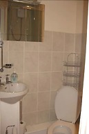 White House View Guest House