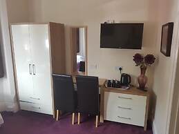 White House View Guest House