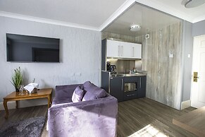 Best Western Manor Hotel