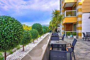 Taç Premier Hotel & Spa