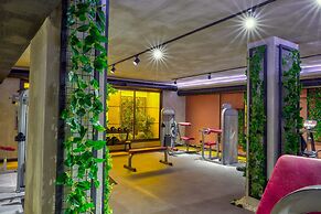 Taç Premier Hotel & Spa