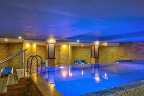 Taç Premier Hotel & Spa