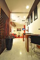Planet Hotel