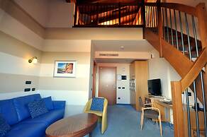 Planet Hotel