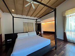 Amatapura Beach Villa 1