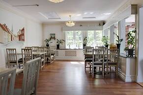 Park Hotel Linköpings Fawlty Towers