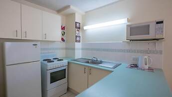 Trickett Gardens Holiday Inn