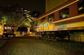 BaseCamp Bonn - Hostel