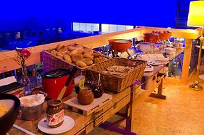 BaseCamp Bonn - Hostel