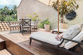 Bastión Luxury Hotel