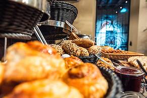 Bastión Luxury Hotel