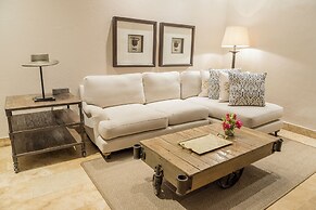 Bastión Luxury Hotel