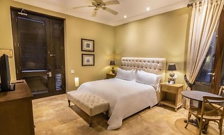 Bastión Luxury Hotel