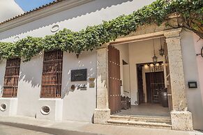 Bastión Luxury Hotel