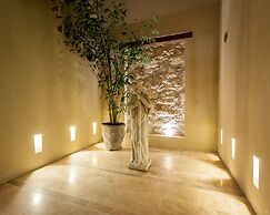 Bastión Luxury Hotel