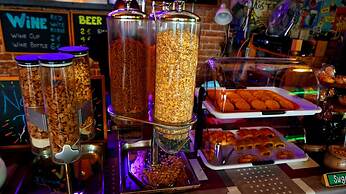 Urbany Hostel BCN GO!