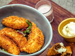 ibis Bengaluru City Centre Hotel