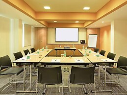 ibis Bengaluru City Centre Hotel