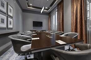 Hampton Inn & Suites Portsmouth Downtown