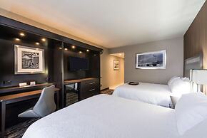 Hampton Inn & Suites Portsmouth Downtown