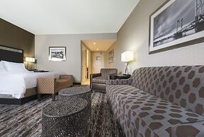 Hampton Inn & Suites Portsmouth Downtown