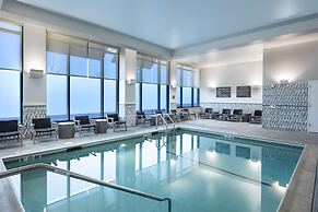 Hampton Inn & Suites Portsmouth Downtown