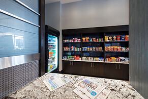 Hampton Inn & Suites Portsmouth Downtown