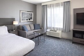 Hampton Inn & Suites Portsmouth Downtown