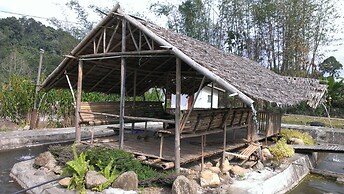 Kinabalu Poring Vacation Lodge - Hostel