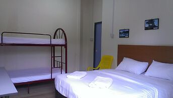 Kinabalu Poring Vacation Lodge - Hostel