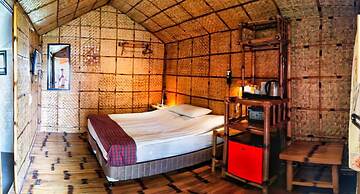 Nirvana Beach Resort